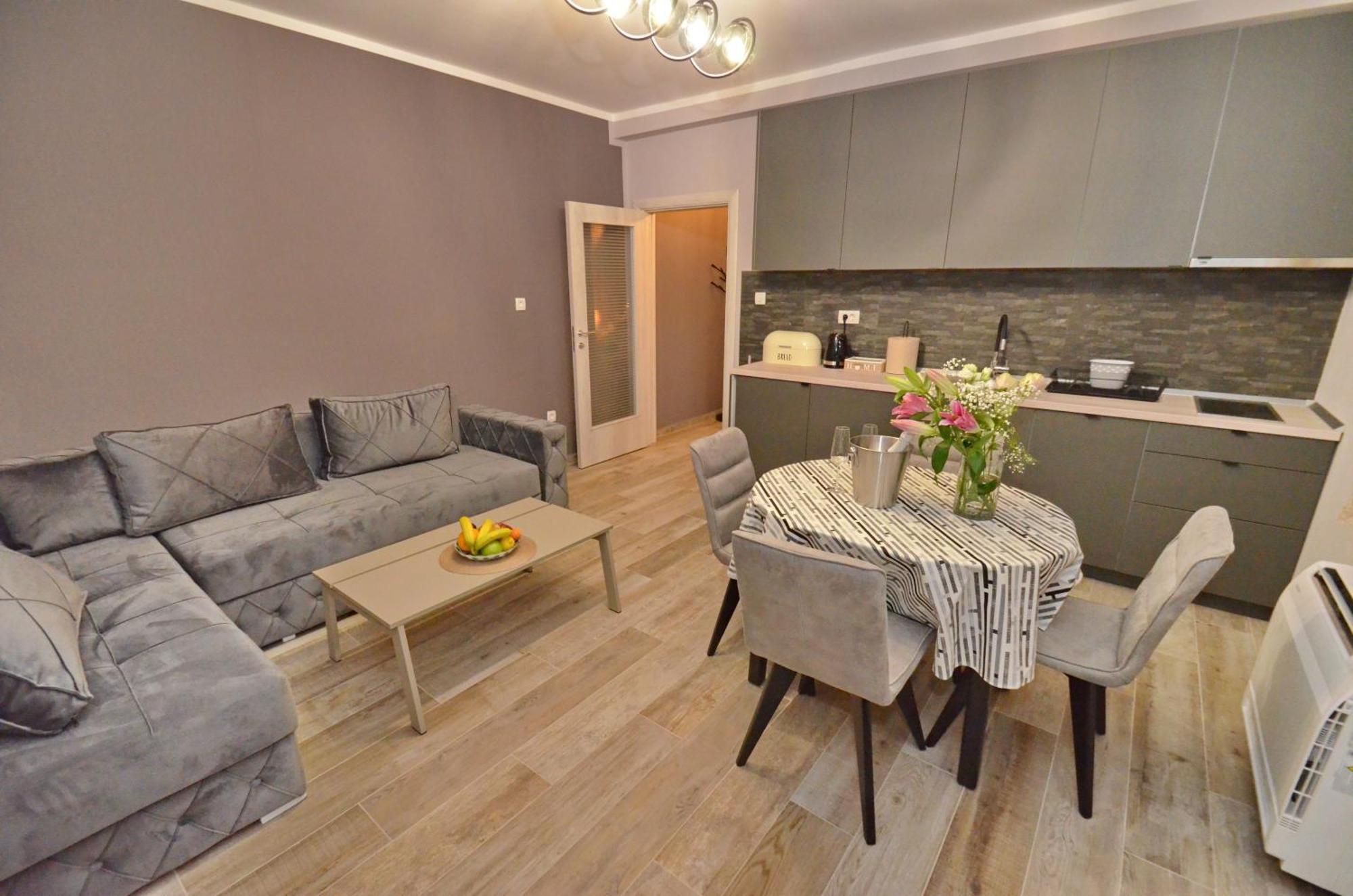 Apartments Orizzonte With Beautiful View Of The Bay Kotor Exterior photo