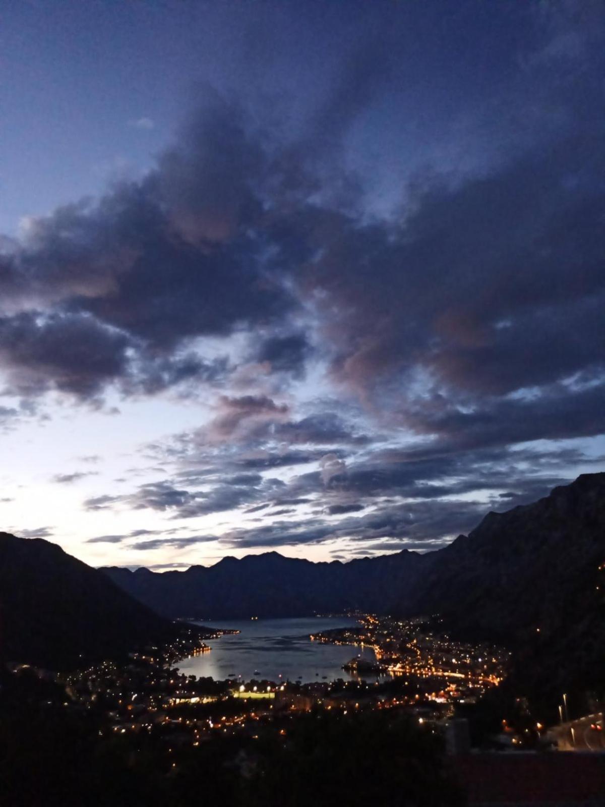 Apartments Orizzonte With Beautiful View Of The Bay Kotor Exterior photo